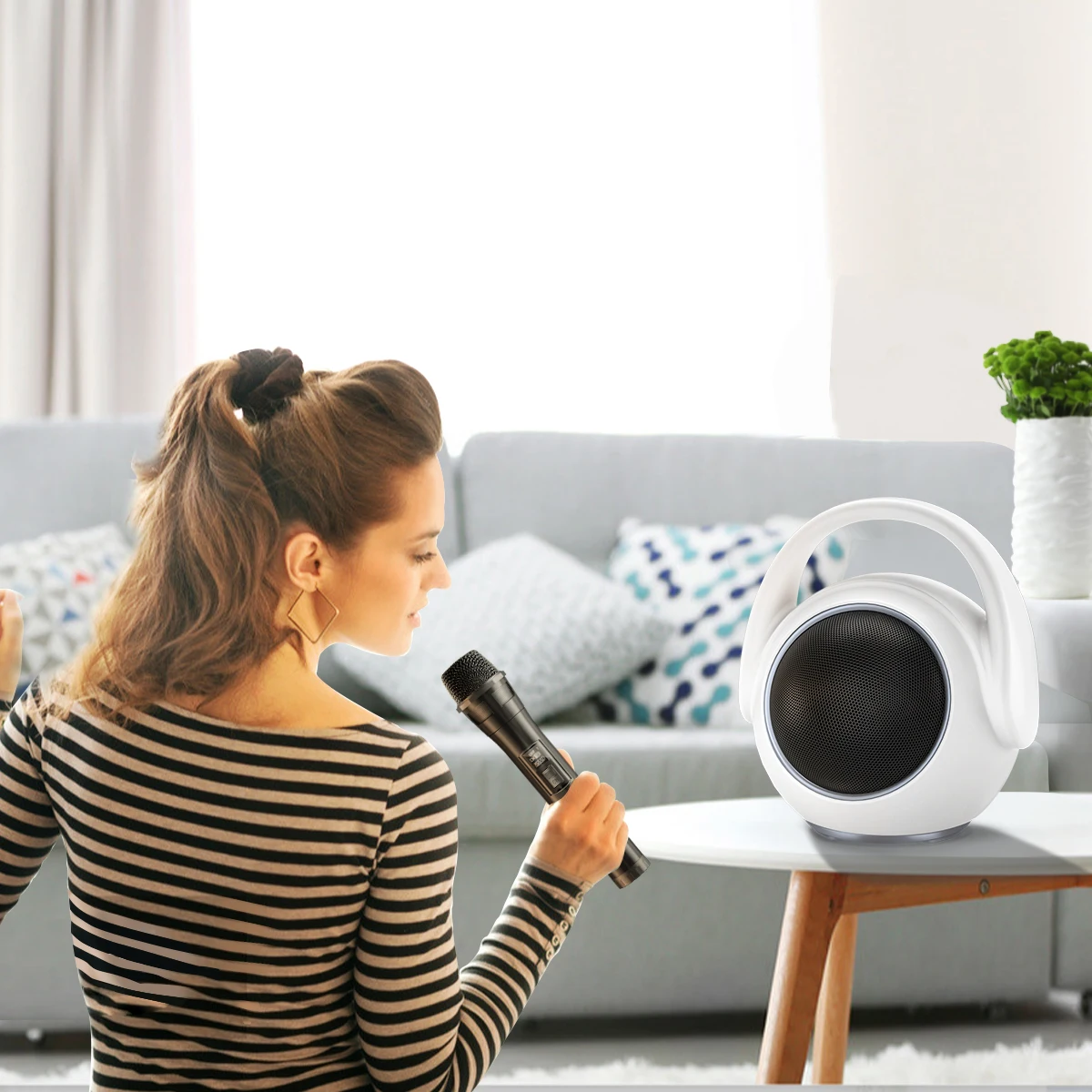 2021 Новое поступление 30 Вт Беспроводной Bluetooth5.0 Портативный Красочный Светодиодный светящийся колонки с микрофоном интеллигентая (ый) Пульт ...
2021 Новое поступление 30 Вт Беспроводной Bluetooth5.0 Портативный Красочный Светодиодный светящийся колонки с микрофоном интеллигентая (ый) Пульт ...
