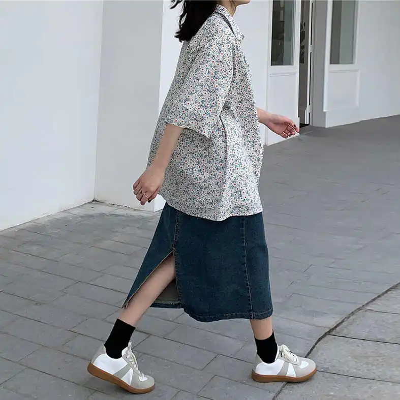 Floral Shirt Women's Summer 2021 New Retro Hong Kong Style Short-Sleeved Shirt Design Sense Niche Mid-Length Top
Floral Shirt Women's Summer 2021 New Retro Hong Kong Style Short-Sleeved Shirt Design Sense Niche Mid-Length Top