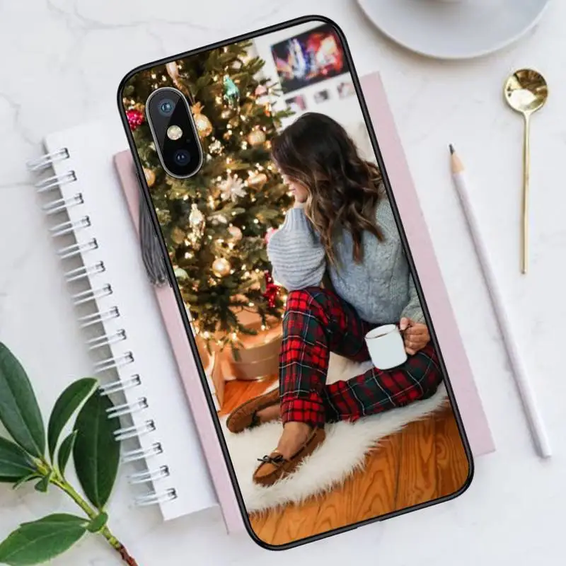 Vogue Christmas girl pattern Phone Case for iPhone 11 12 pro XS MAX 8 7 6 6S Plus X 5S SE 2020 XR Luxury brand shell funda coque
Vogue Christmas girl pattern Phone Case for iPhone 11 12 pro XS MAX 8 7 6 6S Plus X 5S SE 2020 XR Luxury brand shell funda coque