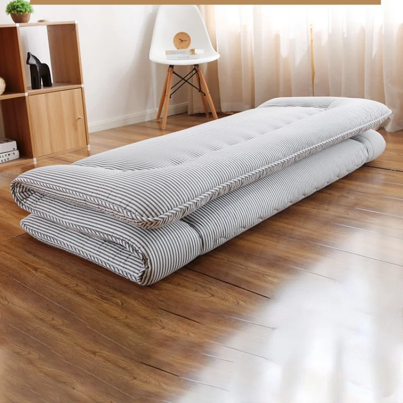 Summer Tatmi Mattresses Japanese Foldable Polyester Fibre Floor Mattresses Portable Colchao Dobravel Bedroom AccessoriesOF50CD
Summer Tatmi Mattresses Japanese Foldable Polyester Fibre Floor Mattresses Portable Colchao Dobravel Bedroom AccessoriesOF50CD