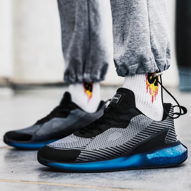 2020 High Quality Men's Running Shoes Cushioning Shockproof Shoes Men Sport Shoes Jogging Sneakers Zapatillas Hombre Deportiva 
2020 High Quality Men's Running Shoes Cushioning Shockproof Shoes Men Sport Shoes Jogging Sneakers Zapatillas Hombre Deportiva