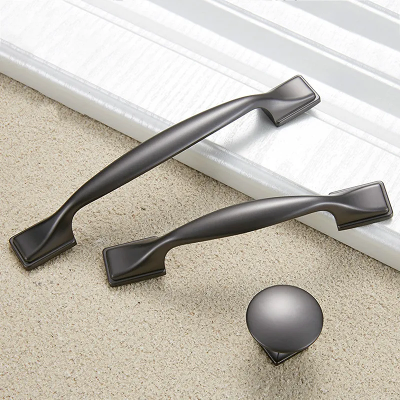 Zinc Alloy Pearl Gray Cabinet Handles Drawer Knobs Kitchen Cupboard Door Pulls Fashion Furniture Hardware
Zinc Alloy Pearl Gray Cabinet Handles Drawer Knobs Kitchen Cupboard Door Pulls Fashion Furniture Hardware