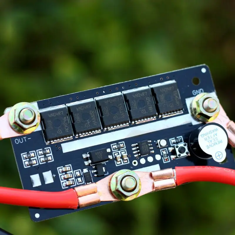 Protable PCB Circuit Board Handheld DIY Spot Welding Tool Mini Size Lithium Battery 12V Battery Storage Welding Machine 
Protable PCB Circuit Board Handheld DIY Spot Welding Tool Mini Size Lithium Battery 12V Battery Storage Welding Machine