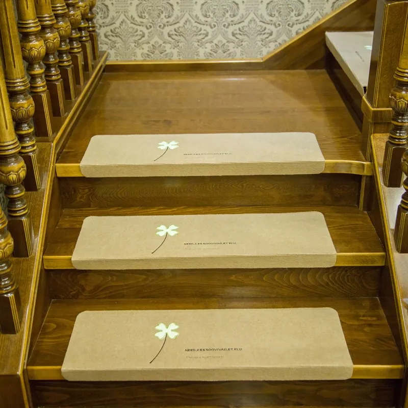 Can be cut Splicing Non-slip drop-resistant washable reusable Glow at night self-adhesive stair mat household carpet Luminousmat
Can be cut Splicing Non-slip drop-resistant washable reusable Glow at night self-adhesive stair mat household carpet Luminousmat