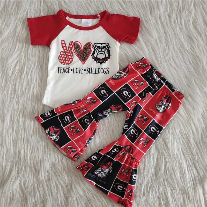 Spring New arrived Peace Love Bulldogs Outfits Baby Girls Short Sleeves Shirt Bell Bottom Pants Kids Clothes Sets Boutique
Spring New arrived Peace Love Bulldogs Outfits Baby Girls Short Sleeves Shirt Bell Bottom Pants Kids Clothes Sets Boutique