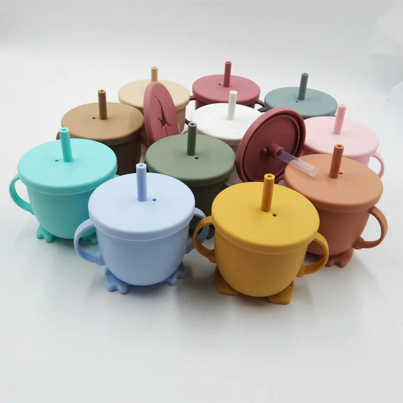 Silicone Baby Water Cup Leakproof Baby Learning Drinking Cup Feeding Drinkware Children Soft Straw Cups Double Handle BPA Free
Silicone Baby Water Cup Leakproof Baby Learning Drinking Cup Feeding Drinkware Children Soft Straw Cups Double Handle BPA Free