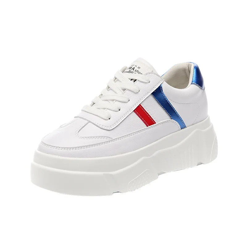 Online Celebrity Platform Shoes Women's Thick Bottomed Versatile Casual Elevator Shoes Fashion Girl'S Popular White Shoes 0329