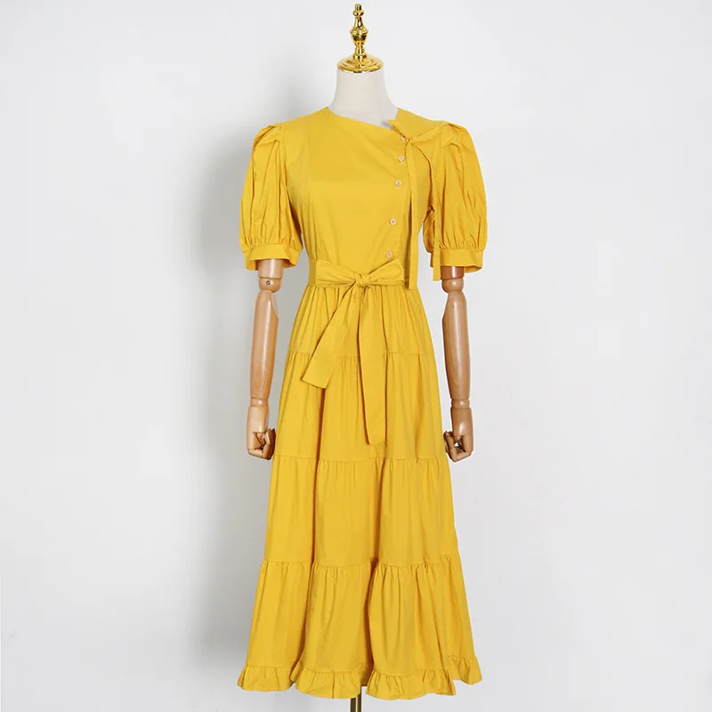 Australian fashion brand 2021 summer new style bubble sleeve single breasted lace up waist stitching mid long swing dress
Australian fashion brand 2021 summer new style bubble sleeve single breasted lace up waist stitching mid long swing dress
