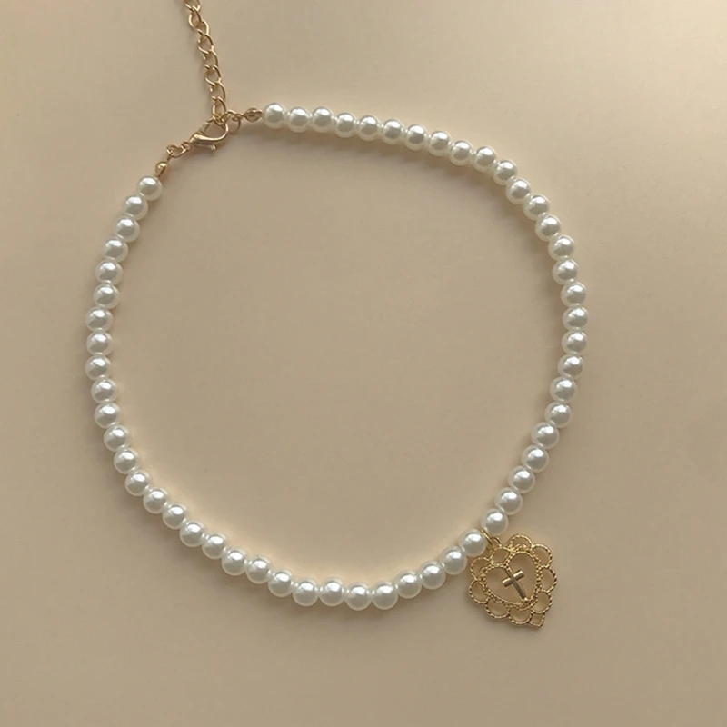 Punk Gothic Harajuku Pearl Chain Hollow Heart Shape Pendant Court Cross Necklace
Punk Gothic Harajuku Pearl Chain Hollow Heart Shape Pendant Court Cross Necklace