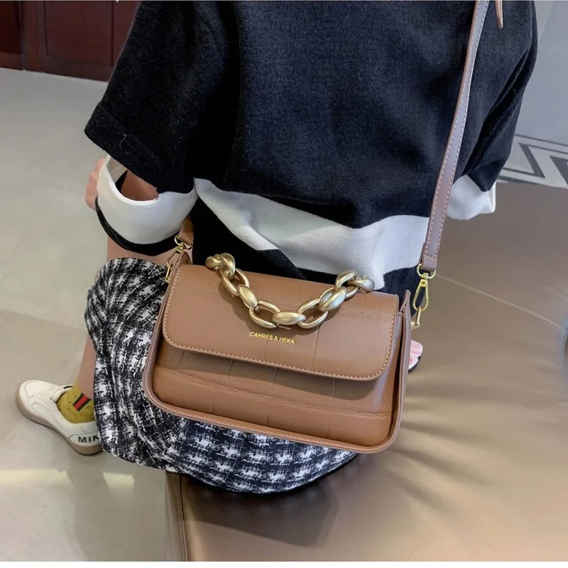 2021 Women's New Fashion Chain Small Square Bag Single Shoulder Diagonal Bag Solid Color Portable Lady Bag
2021 Women's New Fashion Chain Small Square Bag Single Shoulder Diagonal Bag Solid Color Portable Lady Bag