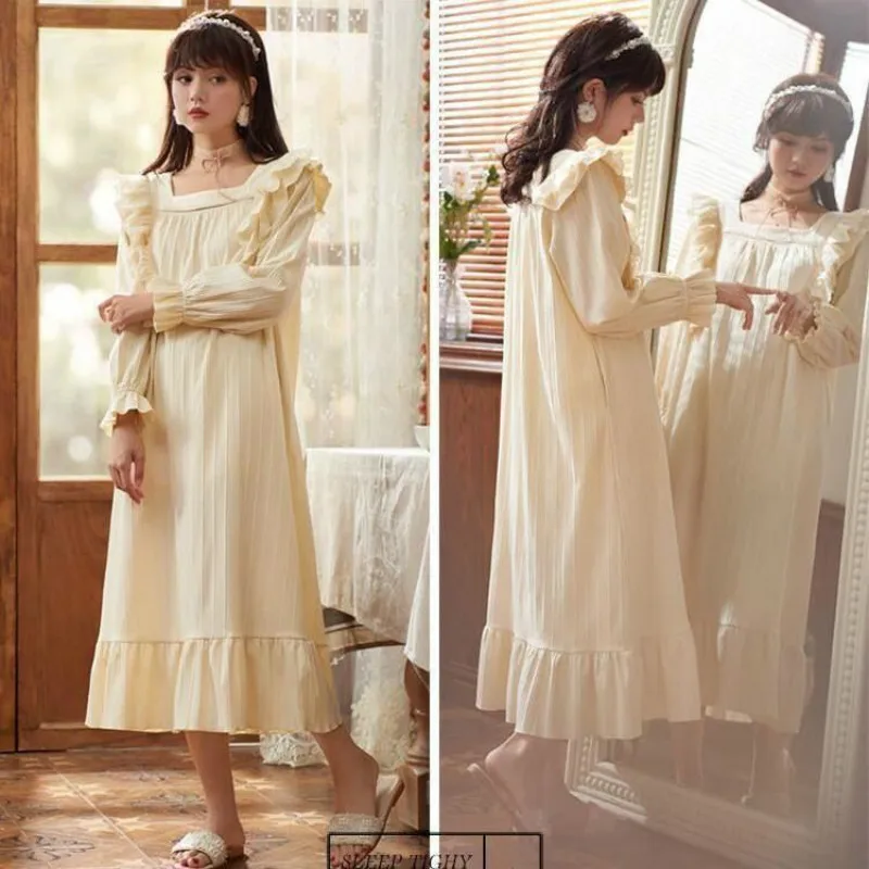 Women's Nightdress Spring and Autumn Cotton Long-sleeved Sleepwear Palace Princess Sweet Dress Women's Long Skirt Home Service 
Women's Nightdress Spring and Autumn Cotton Long-sleeved Sleepwear Palace Princess Sweet Dress Women's Long Skirt Home Service