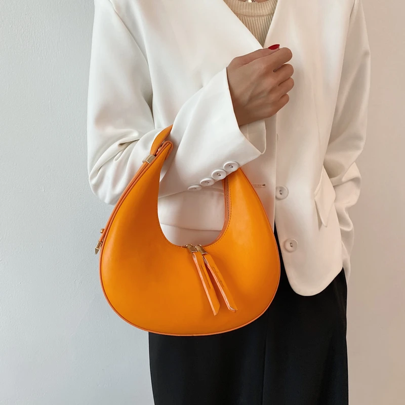 Underarm Shoulder Bags for Women 2021 New Luxury Handbags Half Moon Fashion Purses Designer Shopper Leather Women's Party Bag
Underarm Shoulder Bags for Women 2021 New Luxury Handbags Half Moon Fashion Purses Designer Shopper Leather Women's Party Bag