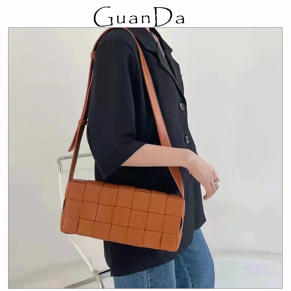 Fashion Vegan Leather Cassette Women Messenger Bag Versatile Daily Lady Weave Knit Shoulder Crossbody Bag Chest Purse Handbag
Fashion Vegan Leather Cassette Women Messenger Bag Versatile Daily Lady Weave Knit Shoulder Crossbody Bag Chest Purse Handbag