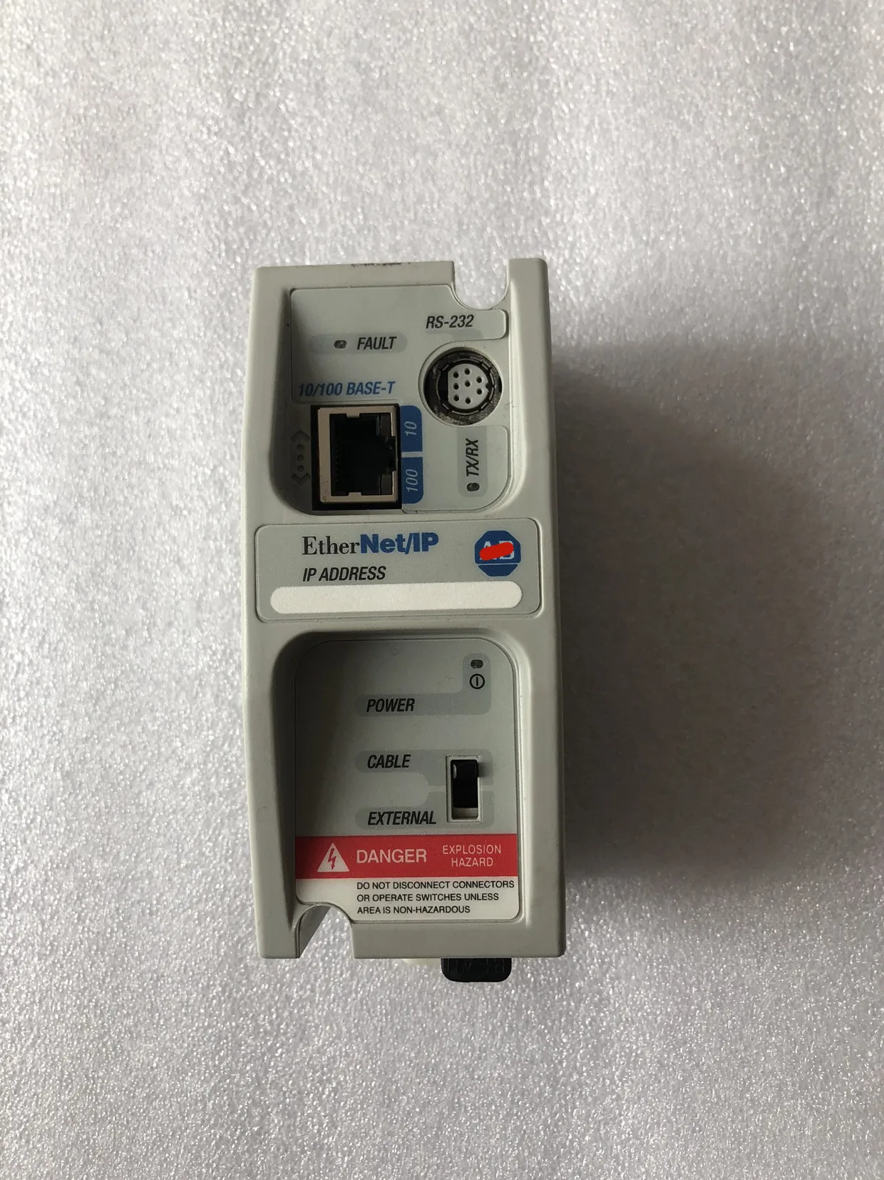 Оригинальный аутентичный процессор 1761-NET-ENI 1761NETENI 
Оригинальный аутентичный процессор 1761-NET-ENI 1761NETENI