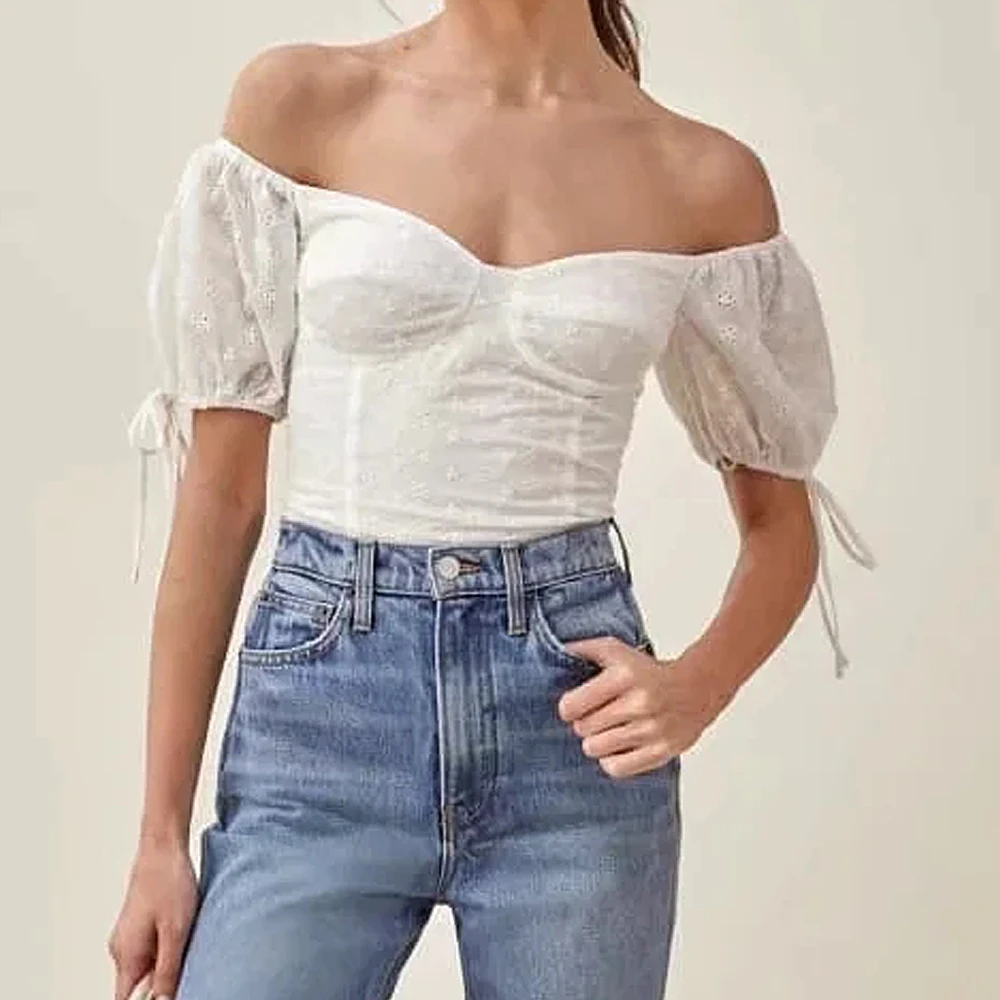 2021 summer Women Elegant sexy Off Shoulder Cropped shirt Mujer puff sleeve Blouses Embroidery Blusas Lady Tube Top tops Femme
2021 summer Women Elegant sexy Off Shoulder Cropped shirt Mujer puff sleeve Blouses Embroidery Blusas Lady Tube Top tops Femme