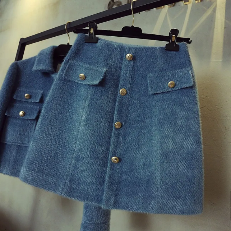 High Quality Designer New Womens Two Pieces Outfits Long Sleeve Single Breasted Pockets Short Jackets High Waist A-Line Skirts
High Quality Designer New Womens Two Pieces Outfits Long Sleeve Single Breasted Pockets Short Jackets High Waist A-Line Skirts