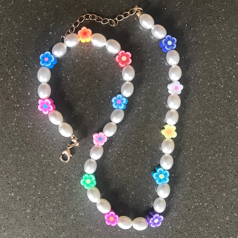 Elegant Korean Imitation Pearl Necklace for Women Sweet Cute Girls Colorful Beads Pendant Choker Necklace 2021 New Boho Jewelry 
Elegant Korean Imitation Pearl Necklace for Women Sweet Cute Girls Colorful Beads Pendant Choker Necklace 2021 New Boho Jewelry