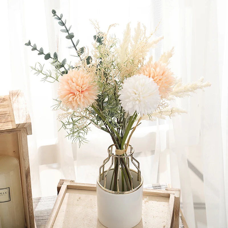 White Artificial Flowers Dandelion Big Bouquet Autum Silk Plastic Fake Flower for Home Wedding Decoration Living Room Arrange
White Artificial Flowers Dandelion Big Bouquet Autum Silk Plastic Fake Flower for Home Wedding Decoration Living Room Arrange
