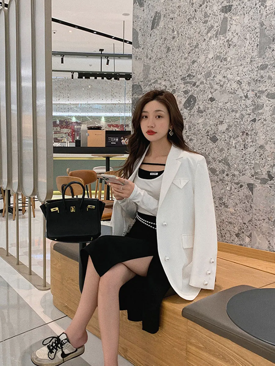 Новинка 2021 светильник роскошный дизайнерский нишевый Свободный Повседневный пиджак с отложным воротником и жемчужными пуговицами, одното...
Новинка 2021 светильник роскошный дизайнерский нишевый Свободный Повседневный пиджак с отложным воротником и жемчужными пуговицами, одното...