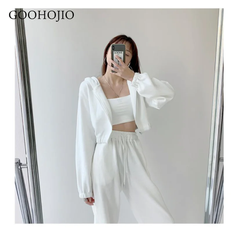 Новинка 2021, весенне-осенние модные спортивные брюки GOOHOJIO, женские свободные модные повседневные брюки, женские шаровары с высокой талией дл...
Новинка 2021, весенне-осенние модные спортивные брюки GOOHOJIO, женские свободные модные повседневные брюки, женские шаровары с высокой талией дл...