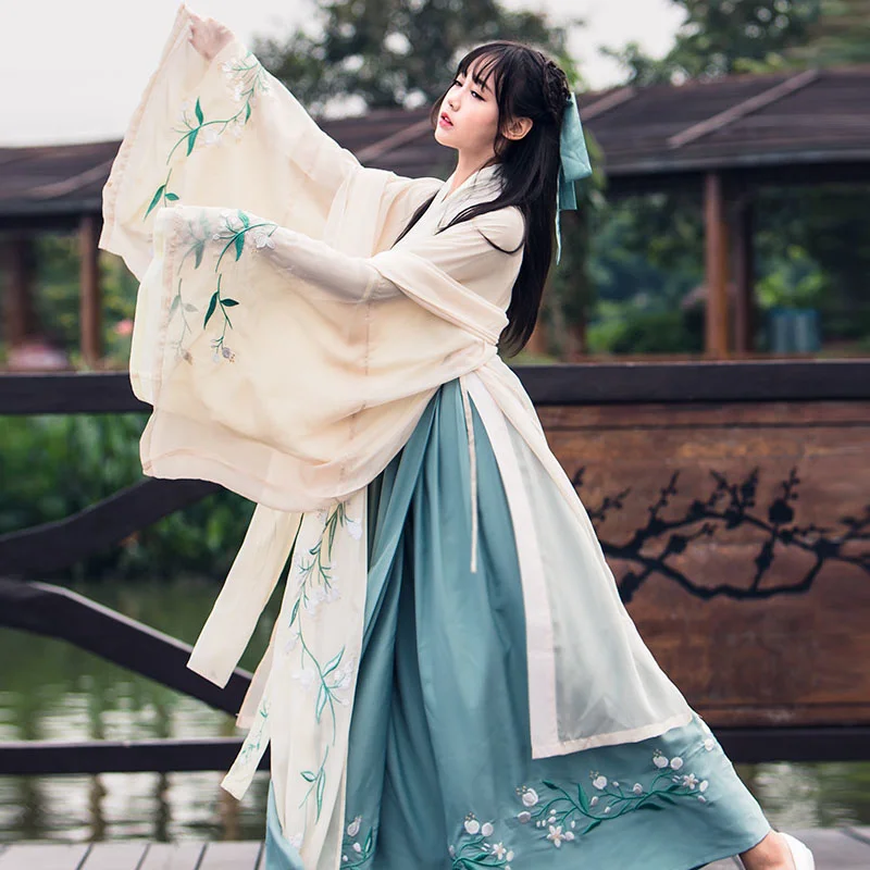 Chinese Traditional Fairy Costume Ancient Han Dynasty Princess Clothing National Hanfu Outfit Stage Dress Folk Dance Costume 90
Chinese Traditional Fairy Costume Ancient Han Dynasty Princess Clothing National Hanfu Outfit Stage Dress Folk Dance Costume 90