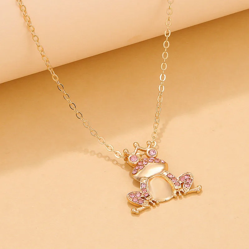 Frog Pendant Necklaces Female Bohemian Metal Animal Rhinestone Necklaces For Women Clavicle Chain Jewelry Party Cute Accessories 
Frog Pendant Necklaces Female Bohemian Metal Animal Rhinestone Necklaces For Women Clavicle Chain Jewelry Party Cute Accessories
