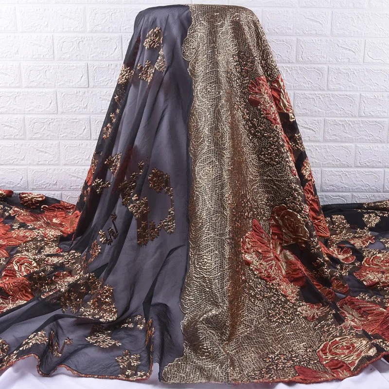 Zhenguiru New African Lace Fabric 2021 Golden thread Embroidery Tulle Lace French Net Lace Fabric For Women Wredding Dress A1880
Zhenguiru New African Lace Fabric 2021 Golden thread Embroidery Tulle Lace French Net Lace Fabric For Women Wredding Dress A1880