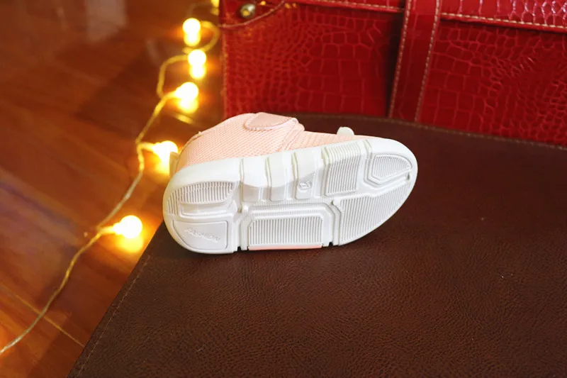 2020 Autumn Children Shoes Boys Sneakers Girls children's Breathable Mesh Shoes Toddler Sneakers Hook & Loop kids Solid snails
2020 Autumn Children Shoes Boys Sneakers Girls children's Breathable Mesh Shoes Toddler Sneakers Hook & Loop kids Solid snails