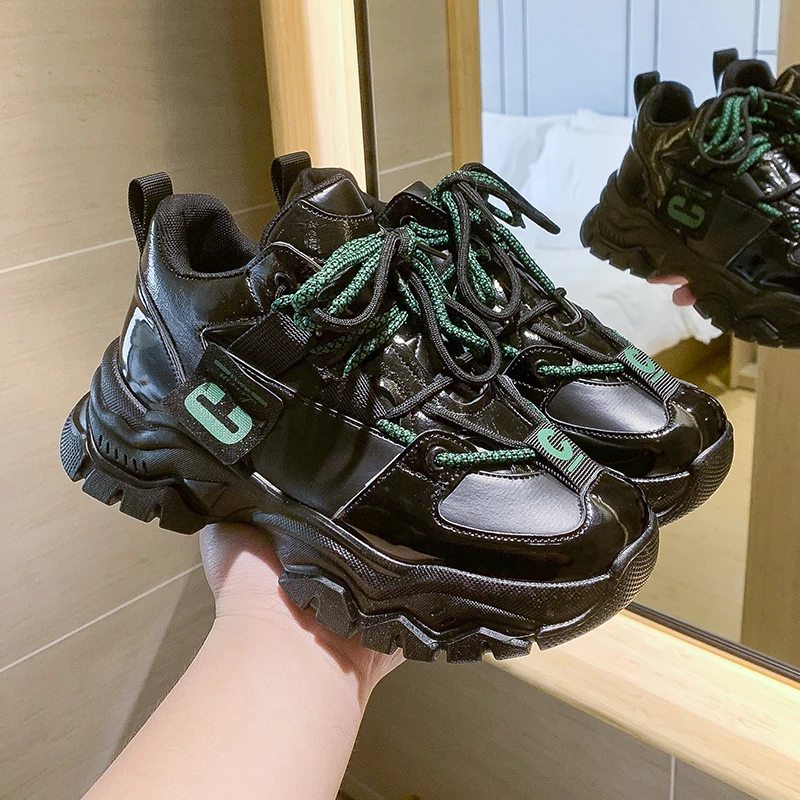 New Women Casual Comfortable Patent leather sneakers Girls Sneakers shoes Female Zapatos De Mujer Tenis Feminino
New Women Casual Comfortable Patent leather sneakers Girls Sneakers shoes Female Zapatos De Mujer Tenis Feminino