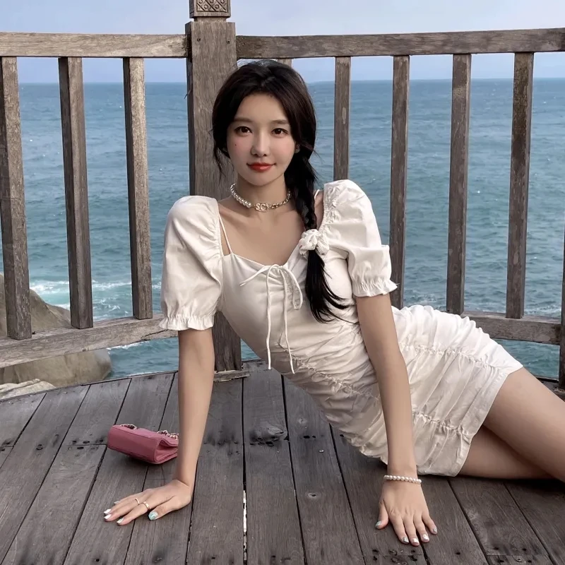 Summer French Pleated Wrap Dress Women Puff Sleeve Mini Sexy Dress 2021 Elegant Korean black Chiffon Dress Beach Sundress
Summer French Pleated Wrap Dress Women Puff Sleeve Mini Sexy Dress 2021 Elegant Korean black Chiffon Dress Beach Sundress