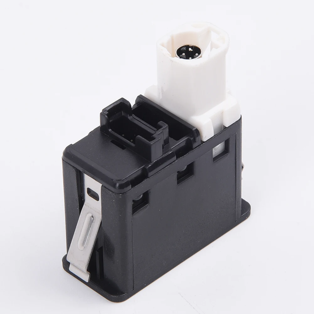 For MINI Cabrio R57 Input Socket Switch 84109237653 For MINI R56 1PC AUX New High quality
For MINI Cabrio R57 Input Socket Switch 84109237653 For MINI R56 1PC AUX New High quality