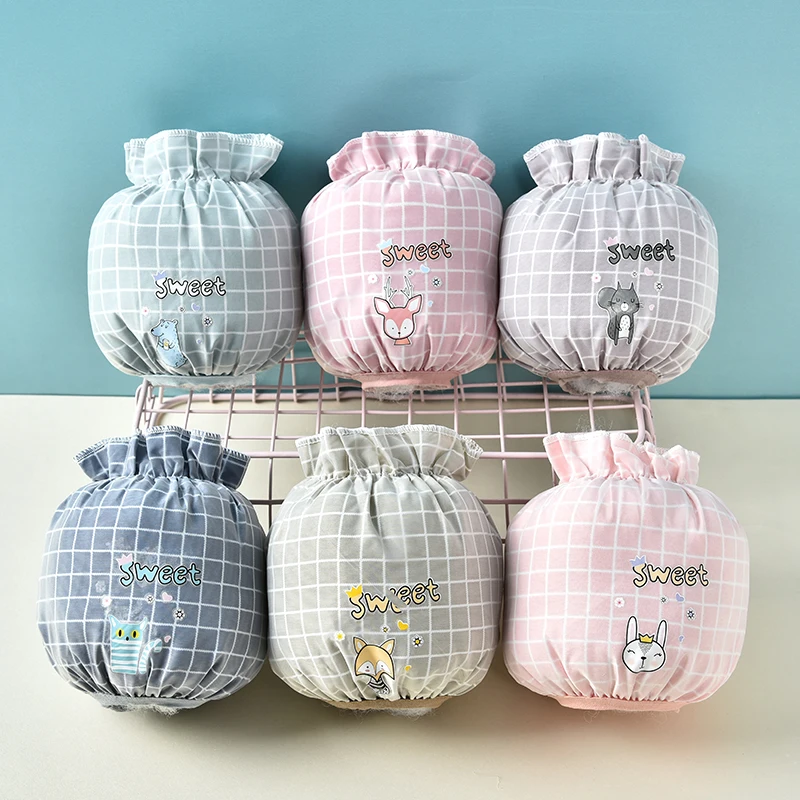 1 Pairs Autumn Winter New Kids Children Keep Warm Oversleeve Cartoon Animal Velvet Dustproof Sleeves for Dining Stain Resistant
1 Pairs Autumn Winter New Kids Children Keep Warm Oversleeve Cartoon Animal Velvet Dustproof Sleeves for Dining Stain Resistant