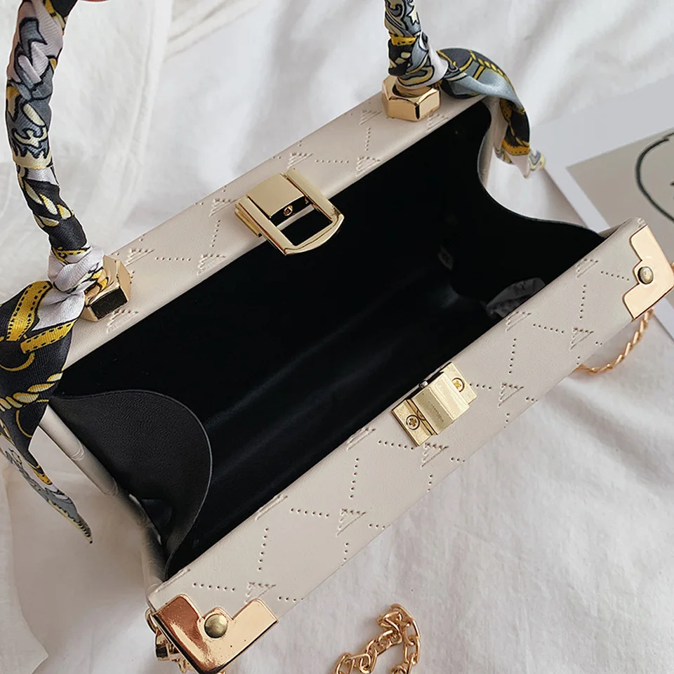 Box Shape Crossbody Bags for Women 2021 Luxury Designer Mini Shoulder Messenger Bag Small Flap PU Leather Handbags Purses Travel
Box Shape Crossbody Bags for Women 2021 Luxury Designer Mini Shoulder Messenger Bag Small Flap PU Leather Handbags Purses Travel