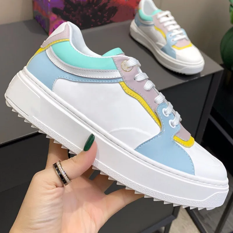 Женские туфли из натуральной кожи, на платформе, со шнуровкой, разные цвета, 2021
Женские туфли из натуральной кожи, на платформе, со шнуровкой, разные цвета, 2021