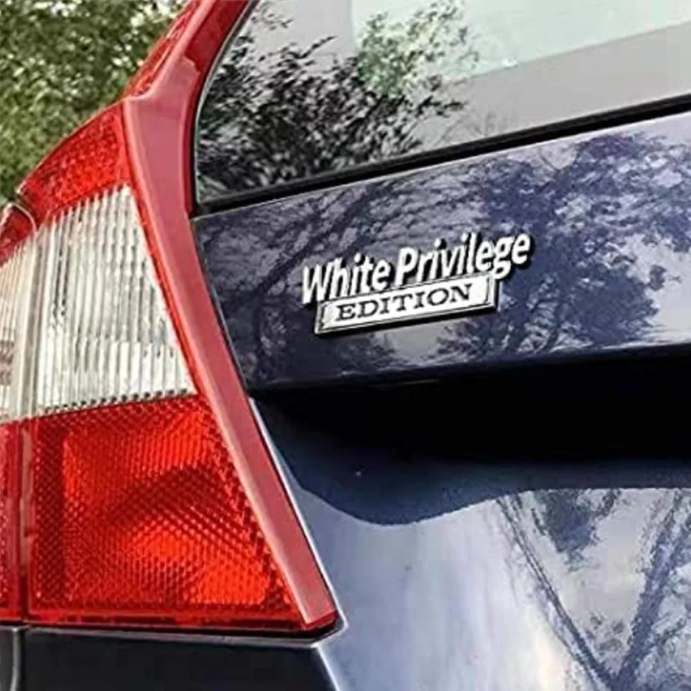 2Pcs 3D Car Sticker Zinc Alloy White Privilege Edition Car Truck Emblem Badge 3D Sticker Decal Car Styling Auto Accessories
2Pcs 3D Car Sticker Zinc Alloy White Privilege Edition Car Truck Emblem Badge 3D Sticker Decal Car Styling Auto Accessories