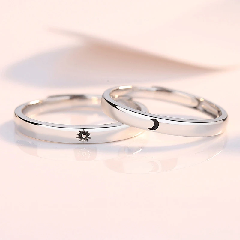 Fashion Silver Color Couple Rings Wedding Engagement Bride Bridegroom Jewelry Sun Moon Rings Lover Anniversary Gifts 
Fashion Silver Color Couple Rings Wedding Engagement Bride Bridegroom Jewelry Sun Moon Rings Lover Anniversary Gifts