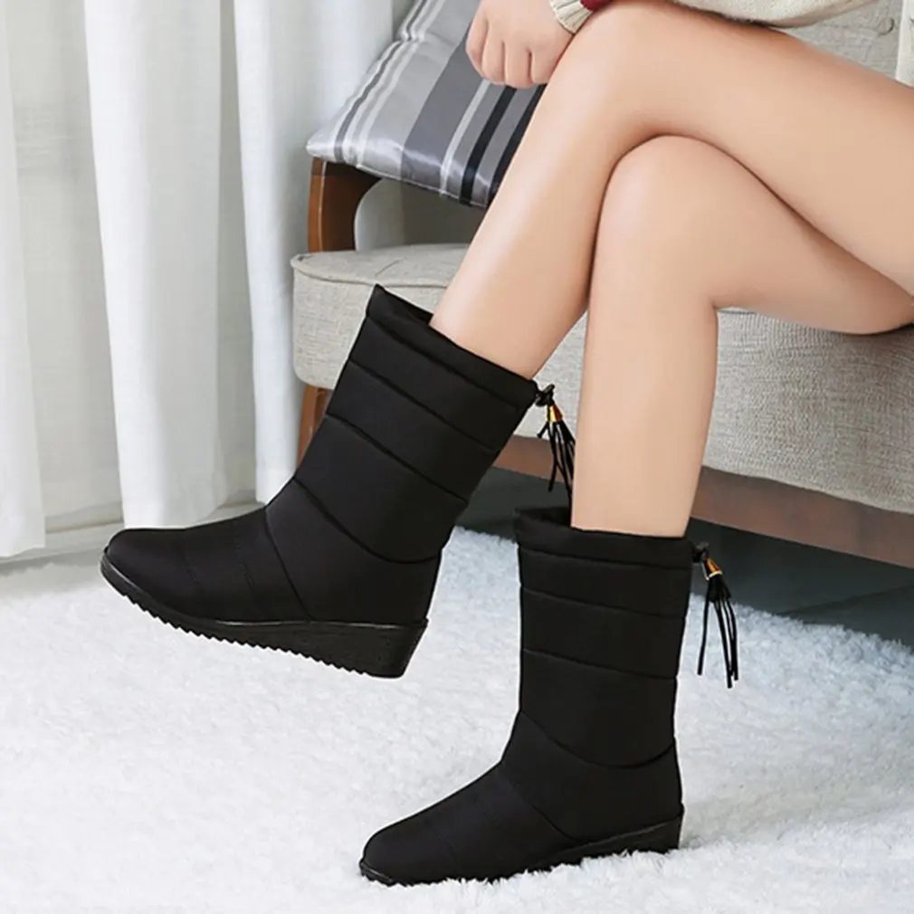 Plush And Thickened Warm Snow Boots Exquisite Tassels Mid-tube Snow Boots Waterproof Women For Winter
Plush And Thickened Warm Snow Boots Exquisite Tassels Mid-tube Snow Boots Waterproof Women For Winter