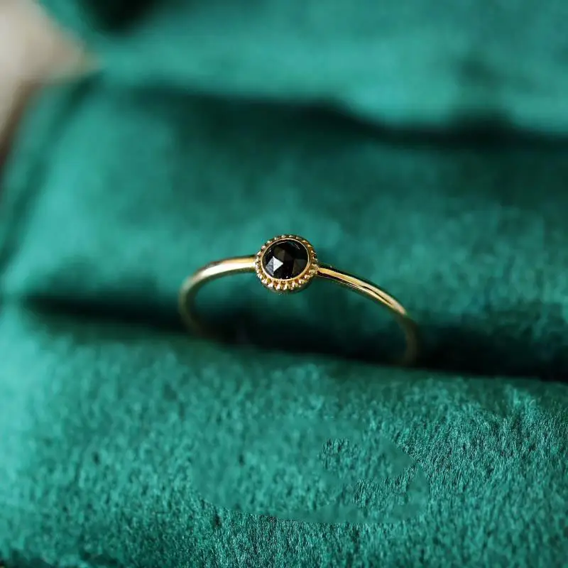 HML& new natural black crystal opening adjustable ring retro niche design personality simple and cold style ladies jewelry
HML& new natural black crystal opening adjustable ring retro niche design personality simple and cold style ladies jewelry