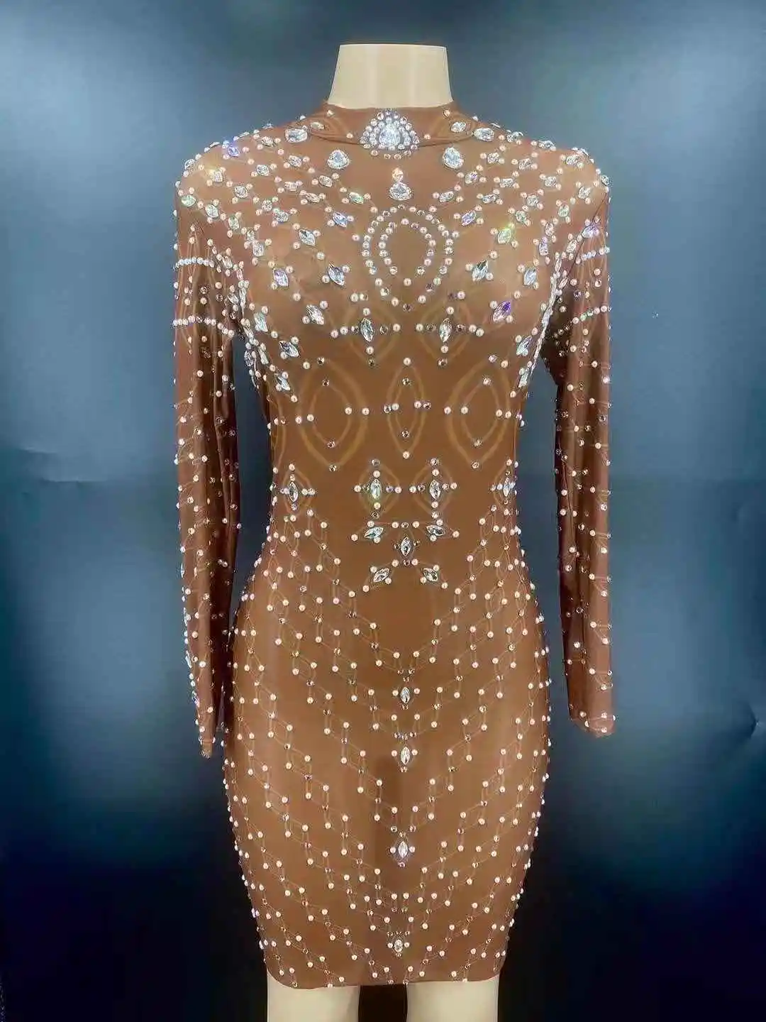 New Silver Rhinestone Pearls Transparent Short Dress Women Dancer Long Sleeve Outfit Birthday Celebrate Prom Dress
New Silver Rhinestone Pearls Transparent Short Dress Women Dancer Long Sleeve Outfit Birthday Celebrate Prom Dress