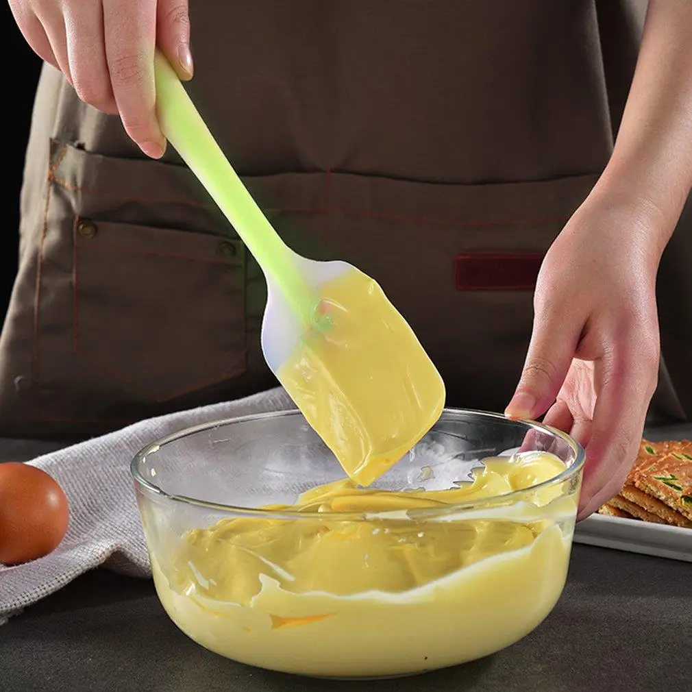 1pcs 27cm Kitchen Silicone Cream Butter Cake Spatula Batter Scraper Brush Butter Mixer Cake Brushes Baking Tool Kitchenware 
1pcs 27cm Kitchen Silicone Cream Butter Cake Spatula Batter Scraper Brush Butter Mixer Cake Brushes Baking Tool Kitchenware