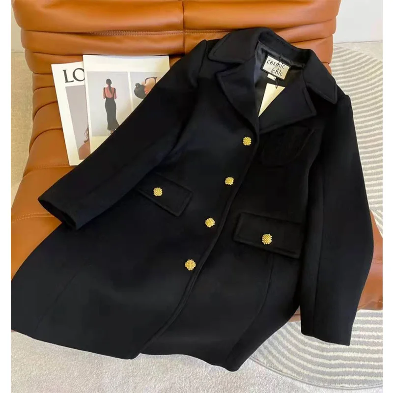 21 Autumn Winter Runway Women Wool Coat High Quality Embroidery Letter Outwear Long Sleeve Turn Down Collar Single Breasted Coat
21 Autumn Winter Runway Women Wool Coat High Quality Embroidery Letter Outwear Long Sleeve Turn Down Collar Single Breasted Coat