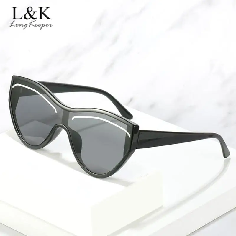 Женские солнцезащитные очки «кошачий глаз» 
Женские солнцезащитные очки «кошачий глаз»