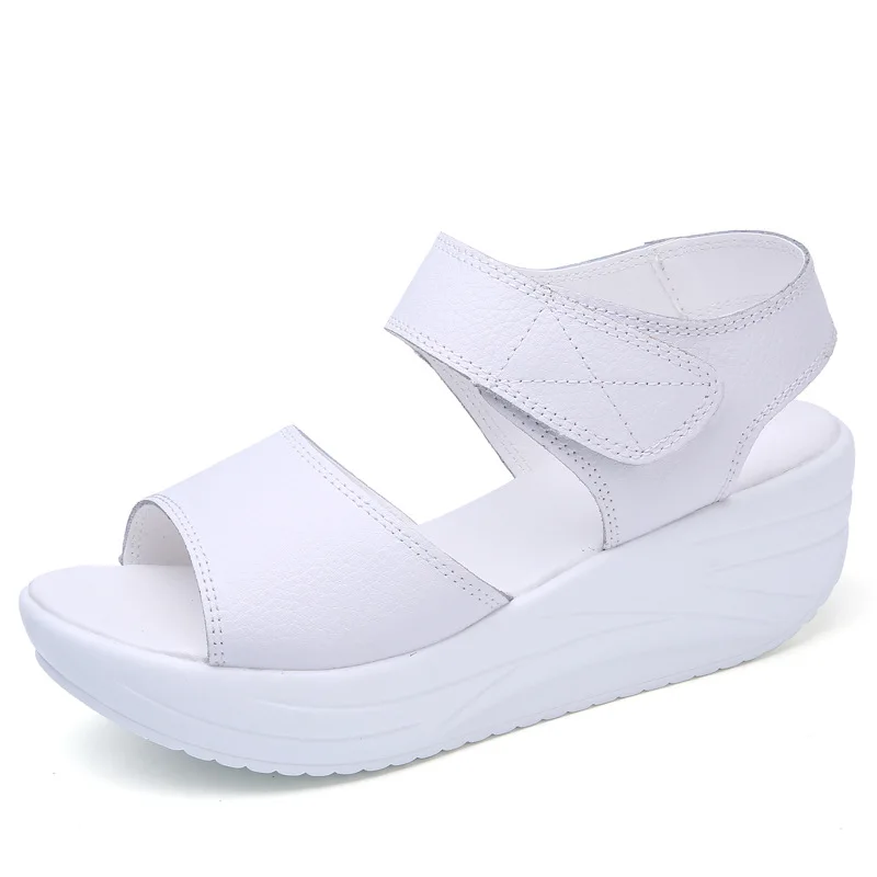2021 new summer women's sandals leather platform platform sandals women's fashion students casual women's shoes
2021 new summer women's sandals leather platform platform sandals women's fashion students casual women's shoes