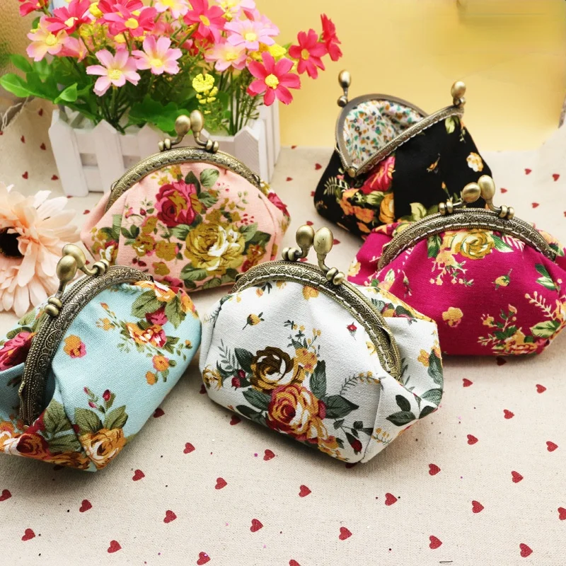 High Quality Coin Purses Women Vintage Flower Wallets Ladies Hasp Money Key Bags For Girls Change Purse Card Holder Female Pouch
High Quality Coin Purses Women Vintage Flower Wallets Ladies Hasp Money Key Bags For Girls Change Purse Card Holder Female Pouch