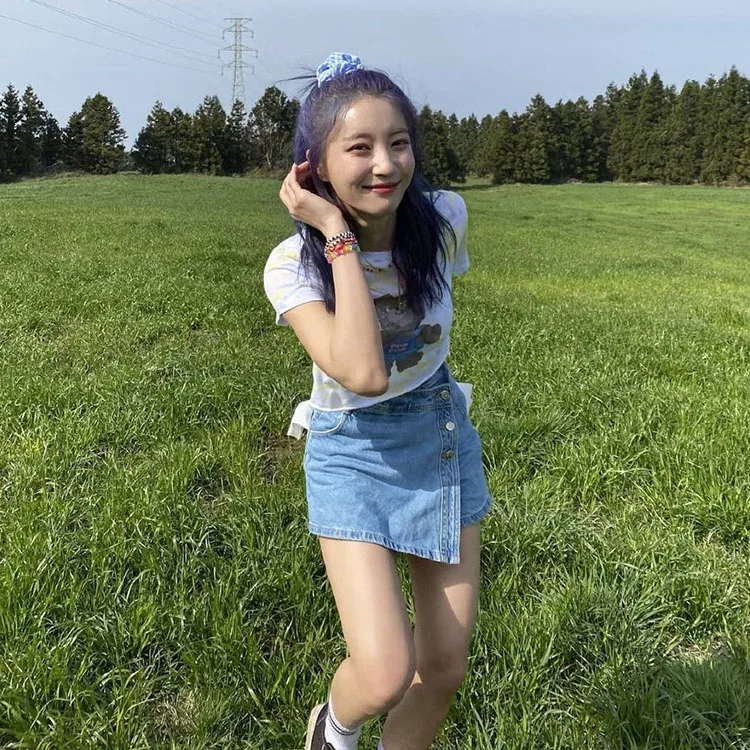 Summer style kpop oh my girl album dun dun dance same printing t shirt unisex fashion dropped shoulder sleeve t-shirt
