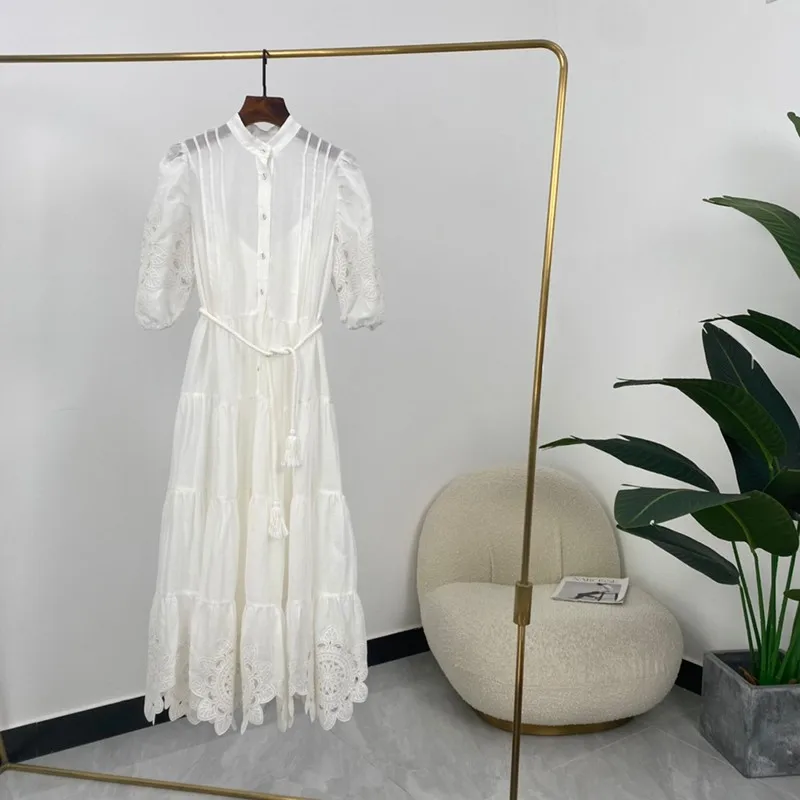 2021 New Women Fashion White Hollow Out Embroidery Single Breasted Half Sleeve Mid-Calf High Quality Ramie Dresses
2021 New Women Fashion White Hollow Out Embroidery Single Breasted Half Sleeve Mid-Calf High Quality Ramie Dresses