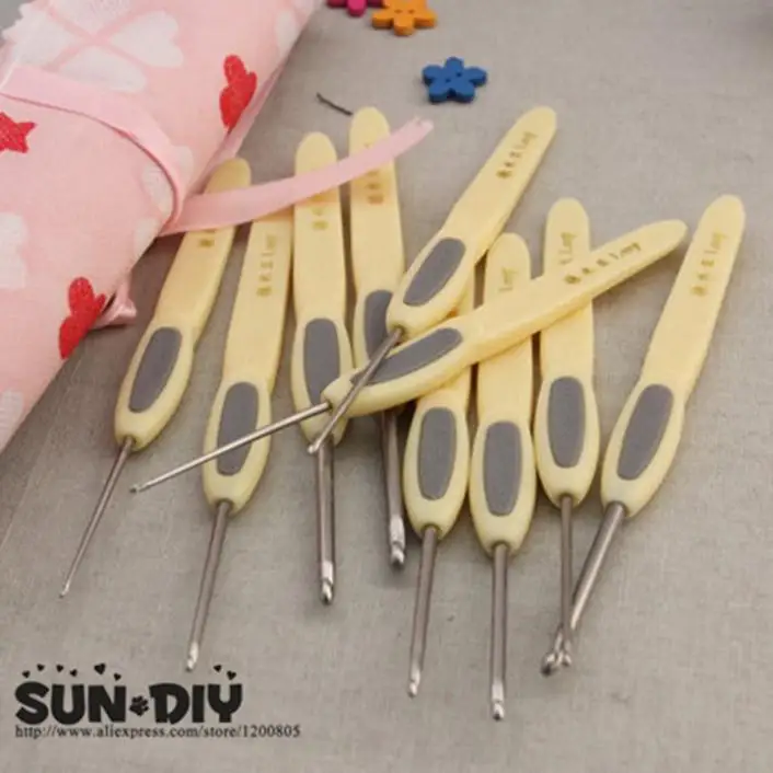 Free Shipping Non-slip Plastic handle stainless steel crochet hooks 14cm 10pcs size 0.9-3.5mm for DIY knitting hand crafts
Free Shipping Non-slip Plastic handle stainless steel crochet hooks 14cm 10pcs size 0.9-3.5mm for DIY knitting hand crafts
