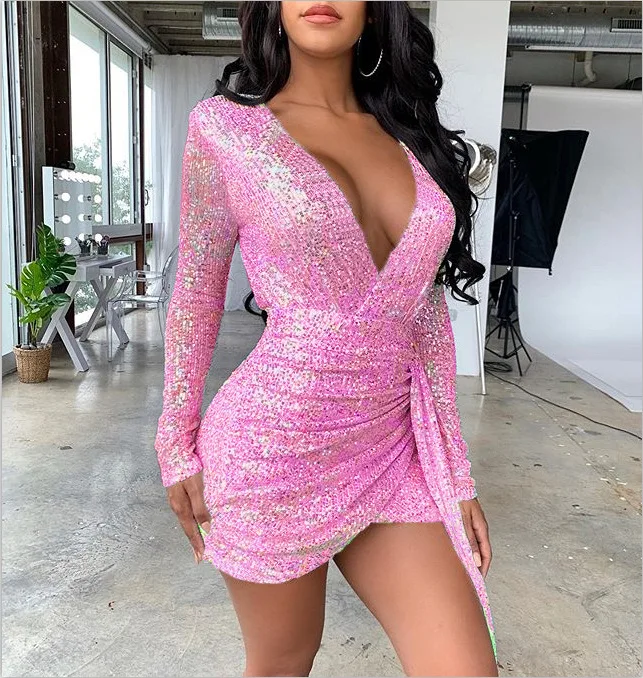 Casual Women Mini Dress Sequin Deep V-neck Long Skinny Bandage Woman Party Night Clubwear Vestidos
Casual Women Mini Dress Sequin Deep V-neck Long Skinny Bandage Woman Party Night Clubwear Vestidos