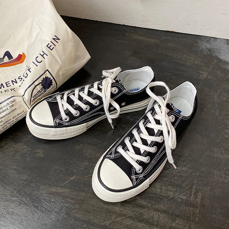 2021 New Women's Vulcanized Shoes Barefoot Shoes Flat Canvas Shoes Lace-up Skateboard Shoes Hip-hop Shoes Classic
2021 New Women's Vulcanized Shoes Barefoot Shoes Flat Canvas Shoes Lace-up Skateboard Shoes Hip-hop Shoes Classic