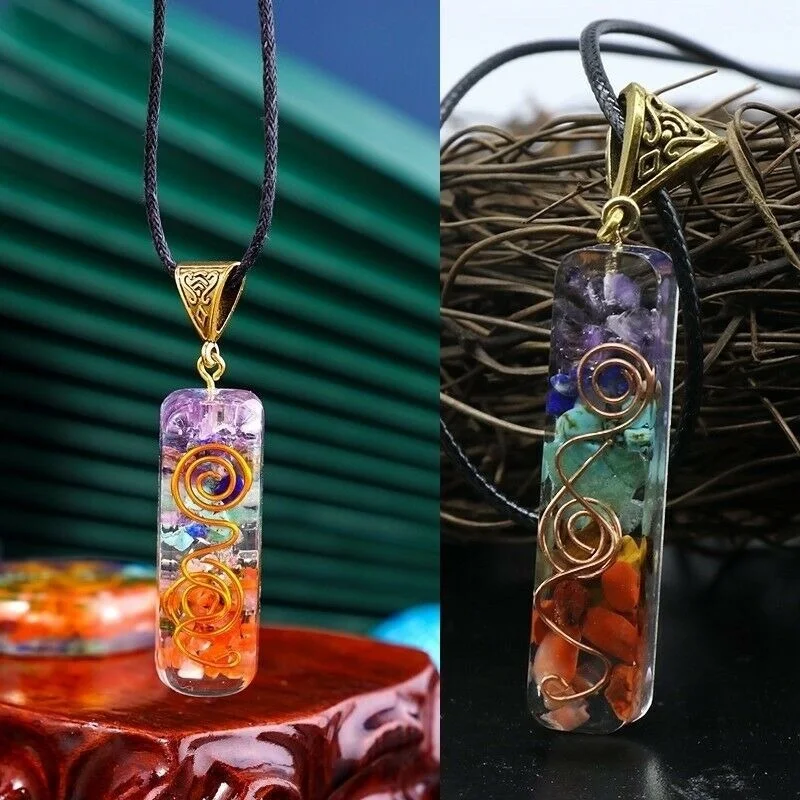 

2 Pieces of Natural Crystal Crushed Stone Agate Crushed Stone Chakra Energy Healing Pendant Wholesale Can Make Necklace